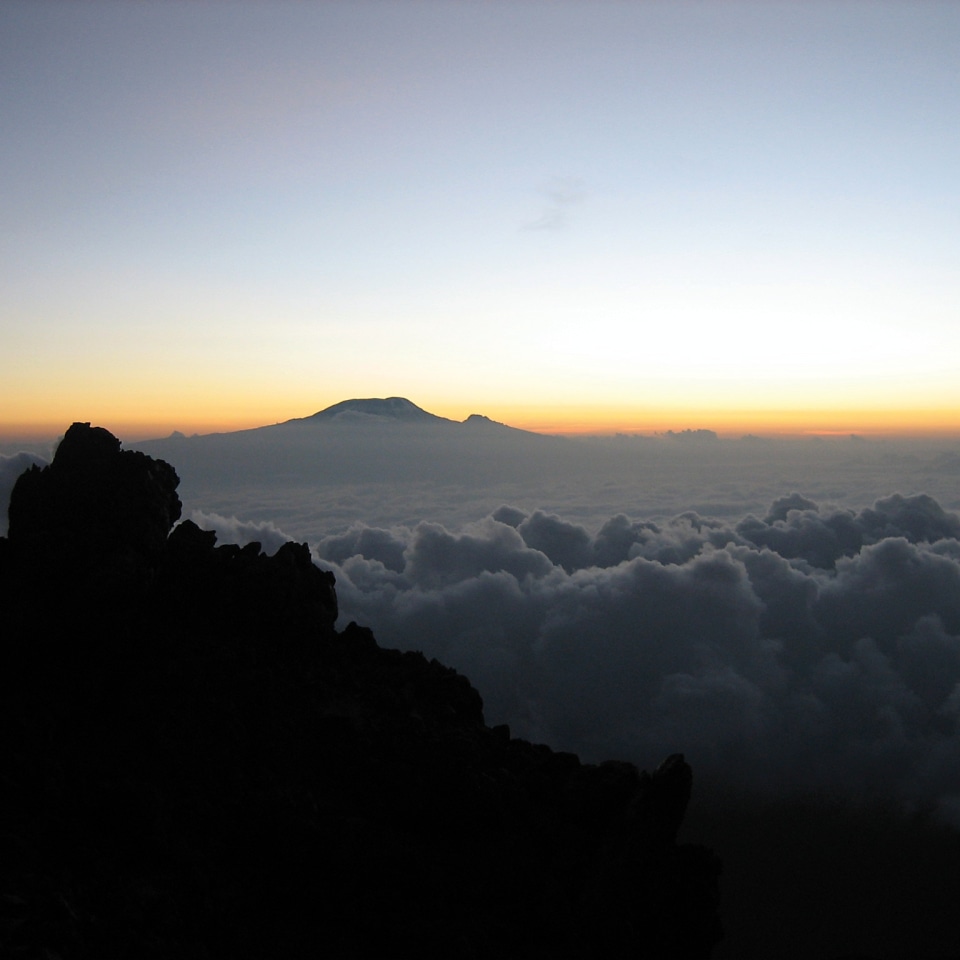 Mt Meru. Blick auf Kilimanjaro